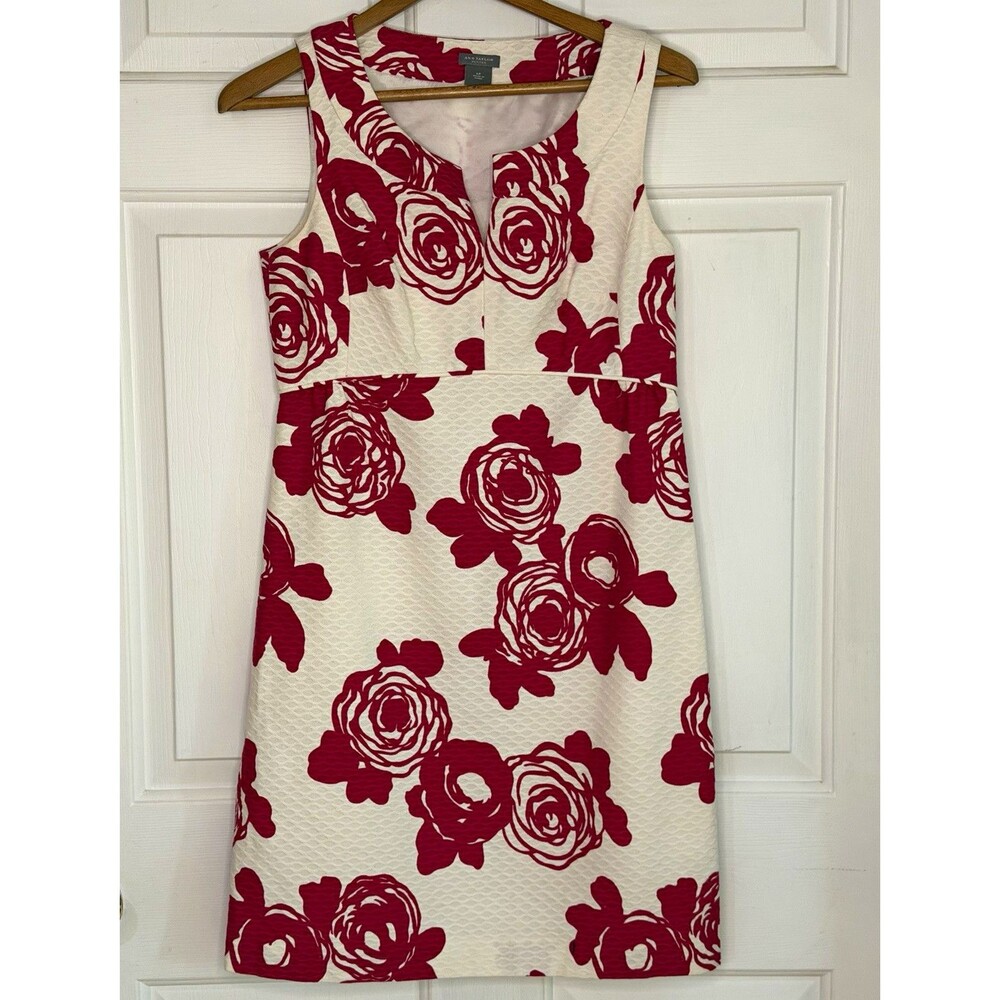 Ann Taylor Petites 6P White/Red Floral Sheath V-Neck Knee Dress Lined